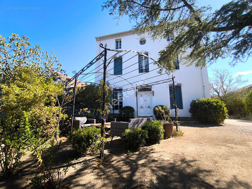 Maison à CAPENDU