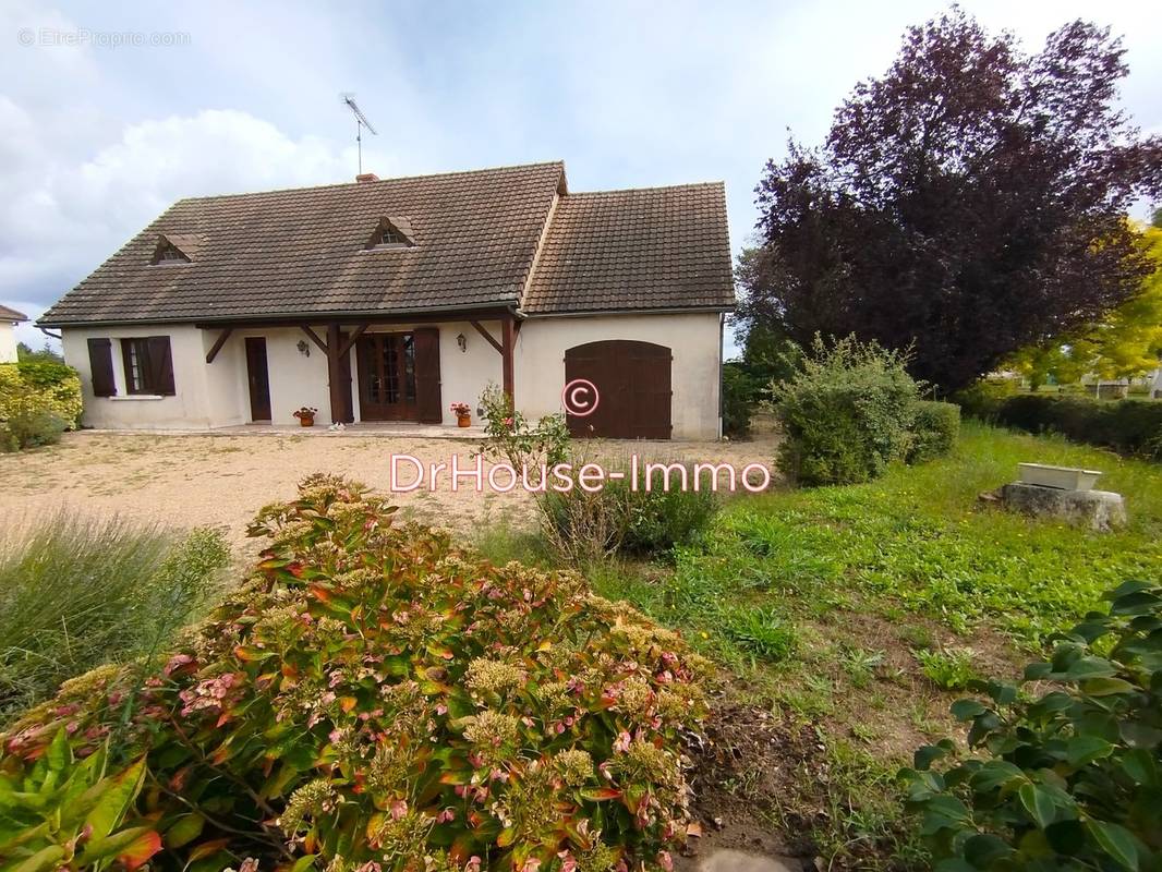 Maison à BOURGUEIL