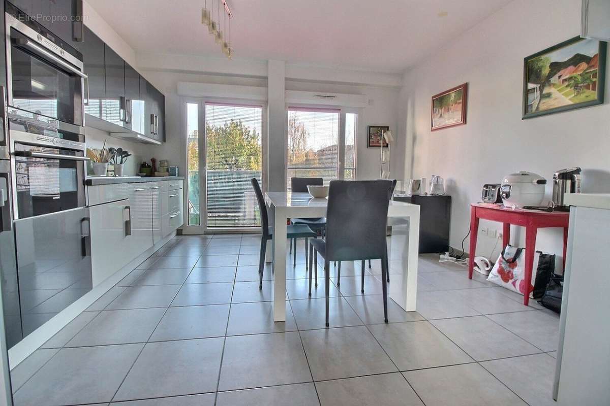 Appartement à ISSY-LES-MOULINEAUX