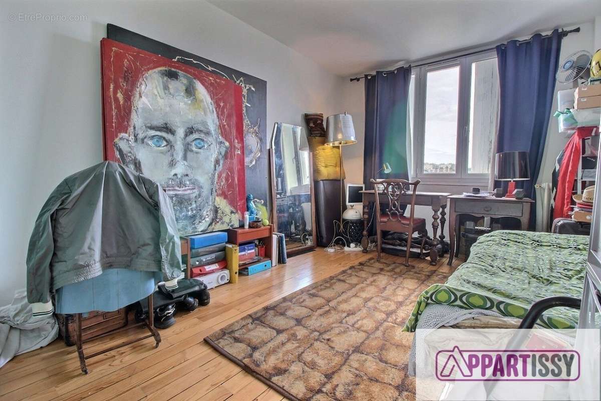 Appartement à ISSY-LES-MOULINEAUX