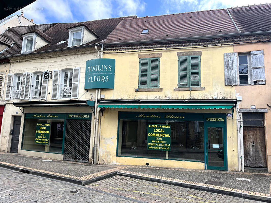 Appartement à MOULINS