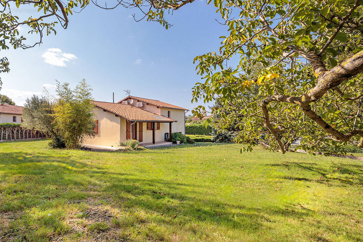 Maison à SAINT-ORENS-DE-GAMEVILLE