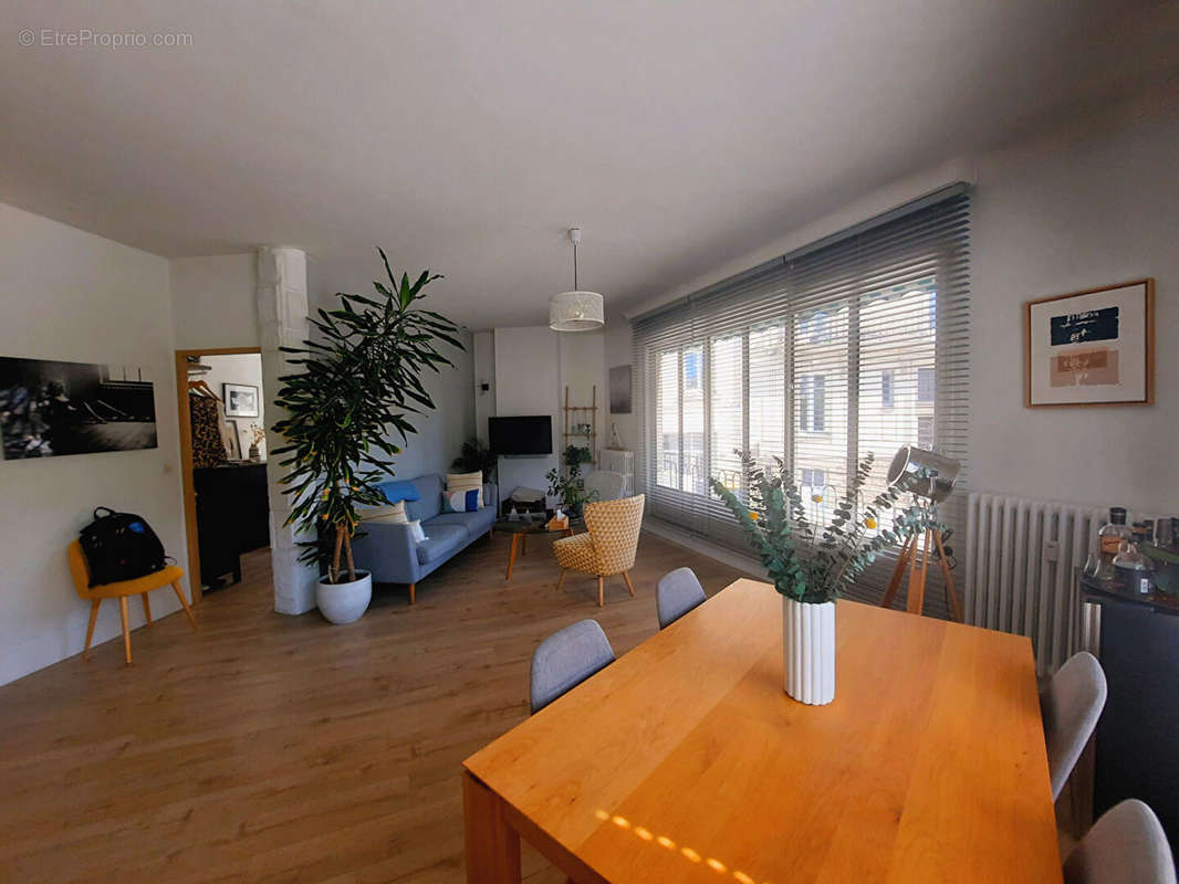 Appartement à NANTES