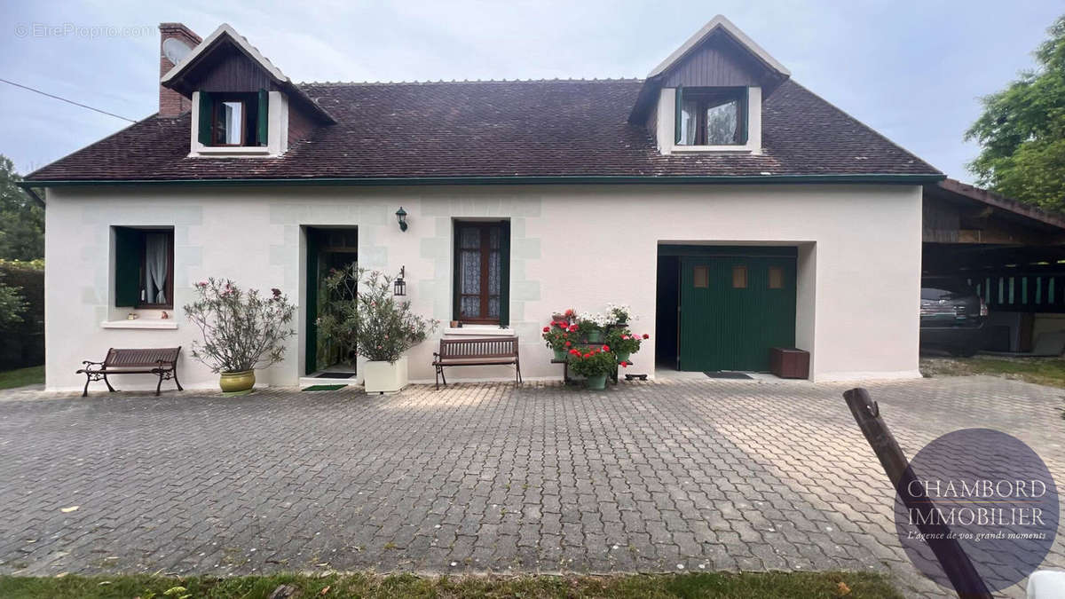 Maison à SAINT-ROMAIN-SUR-CHER