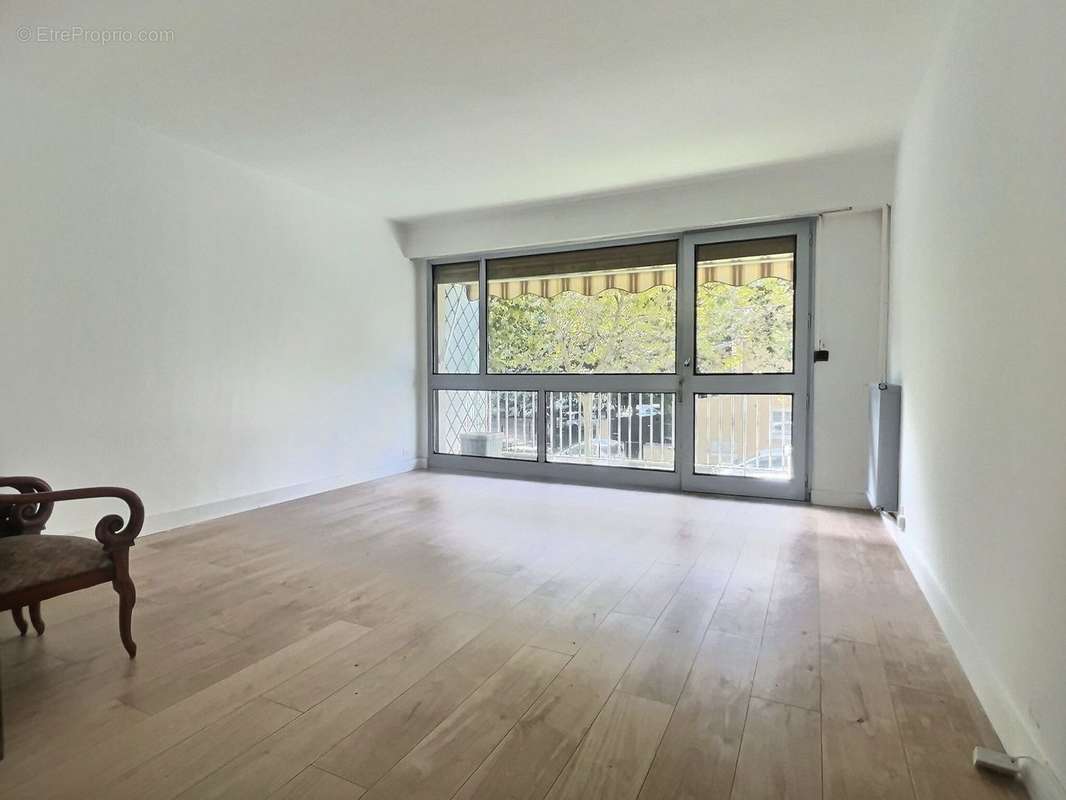 Appartement à LE PERREUX-SUR-MARNE