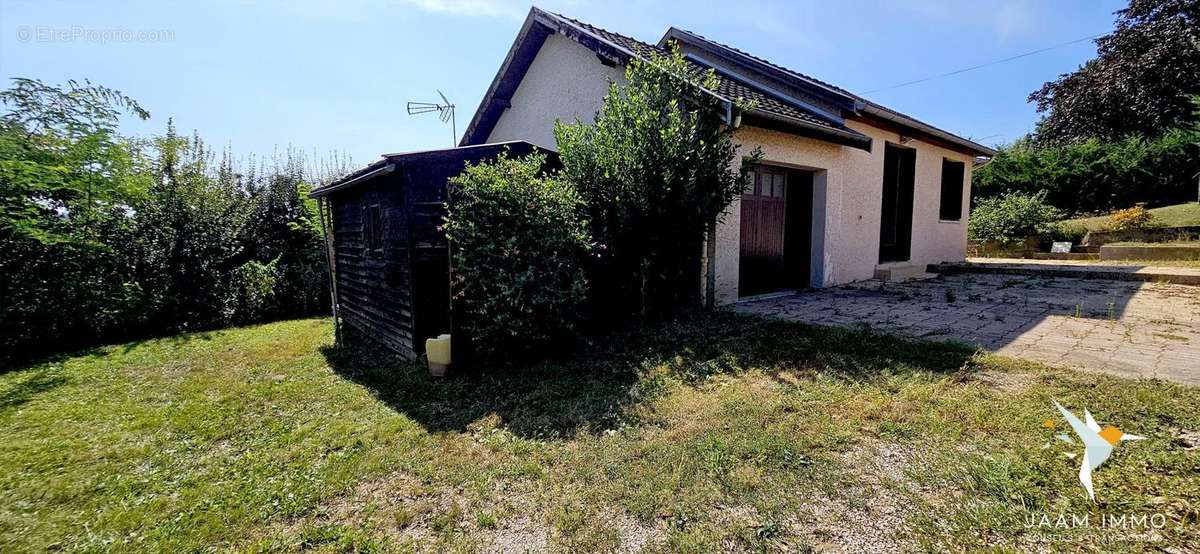 Maison à CORCELLES-EN-BEAUJOLAIS