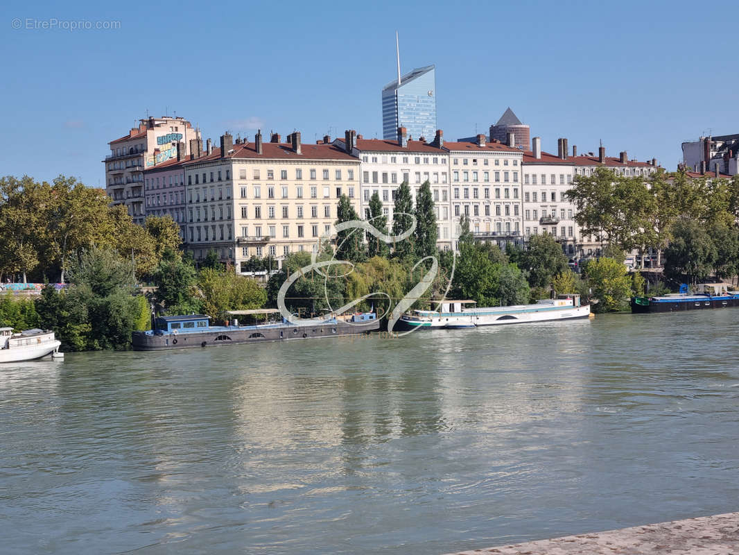 Appartement à LYON-1E