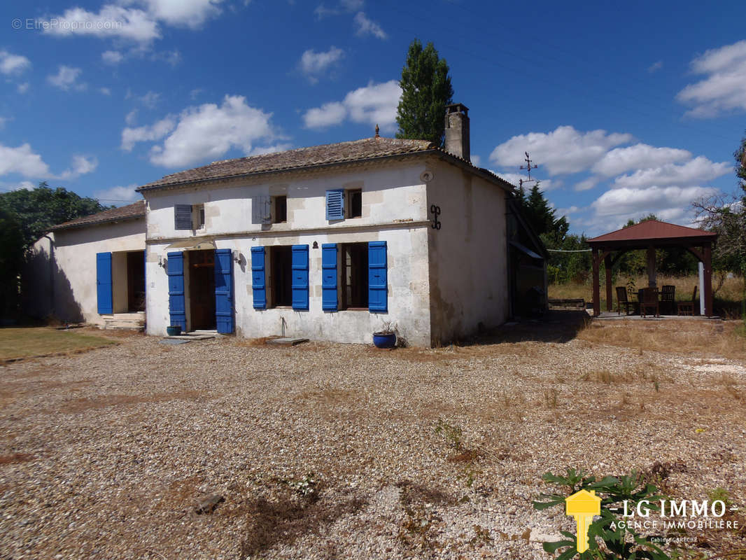 Maison à SAINT-CIERS-DU-TAILLON