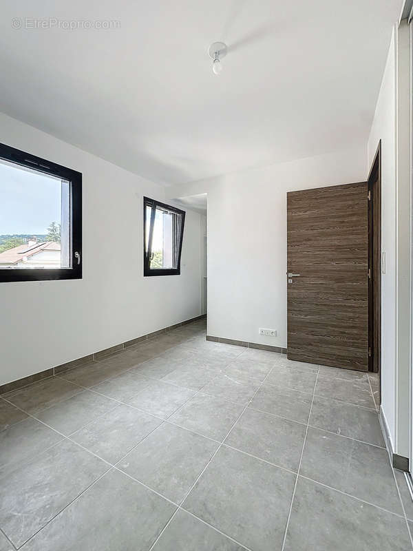 Appartement à AIX-LES-BAINS