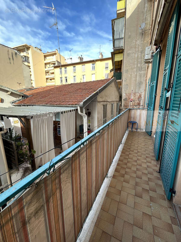 Appartement à MENTON