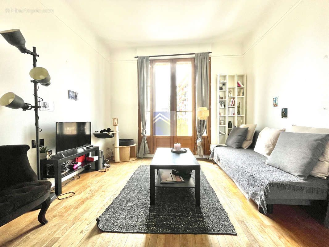 Appartement à BOIS-COLOMBES