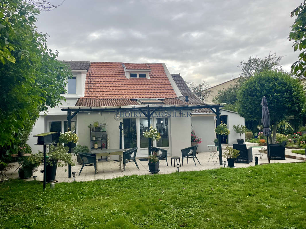 Maison à COIGNIERES