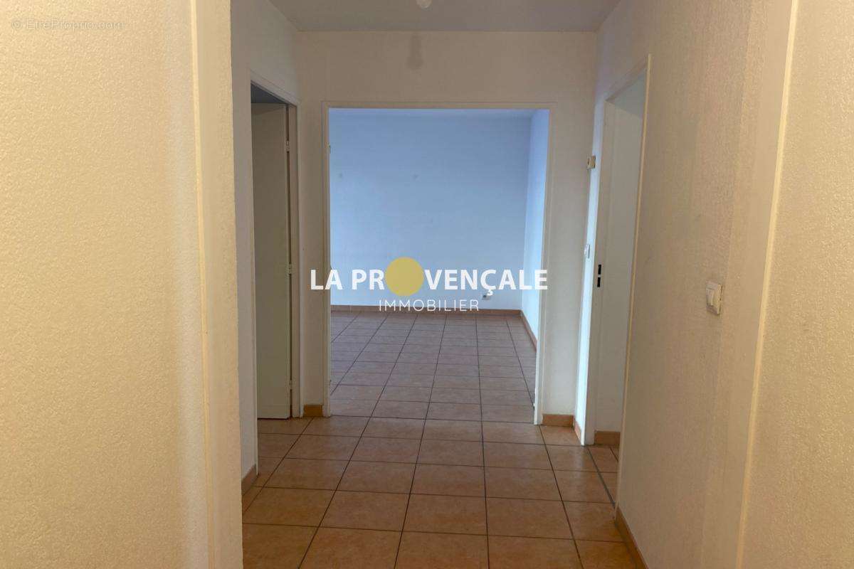 Appartement à AUBAGNE