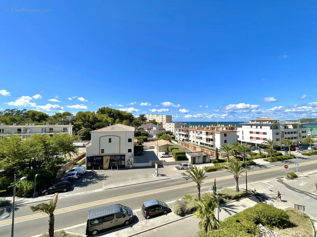 Appartement à SIX-FOURS-LES-PLAGES