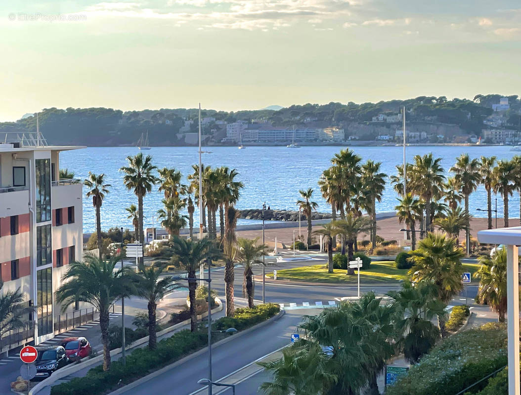 Appartement à SIX-FOURS-LES-PLAGES