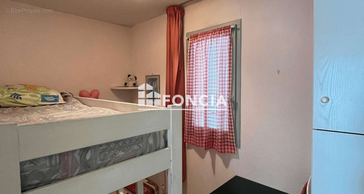 Appartement à LA LONDE-LES-MAURES