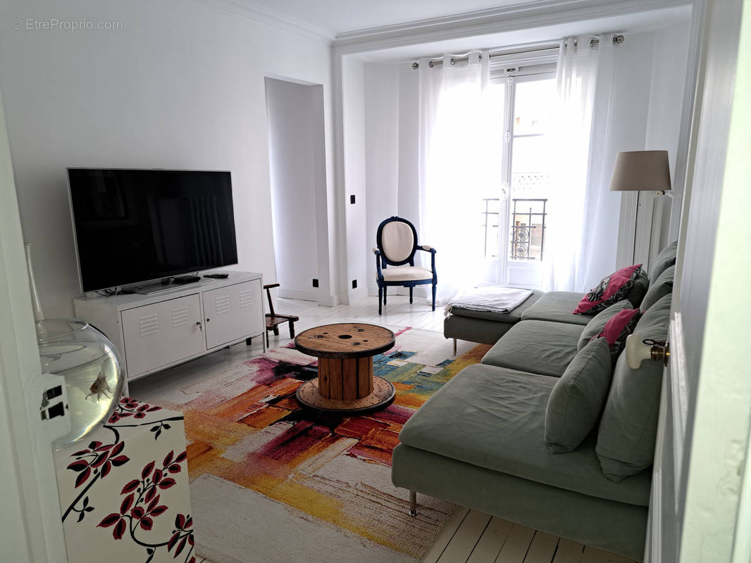 Appartement à PARIS-15E