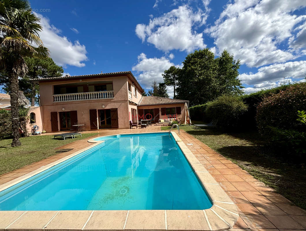 Maison à GUJAN-MESTRAS