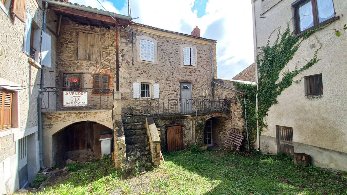 Maison à VIEILLE-BRIOUDE