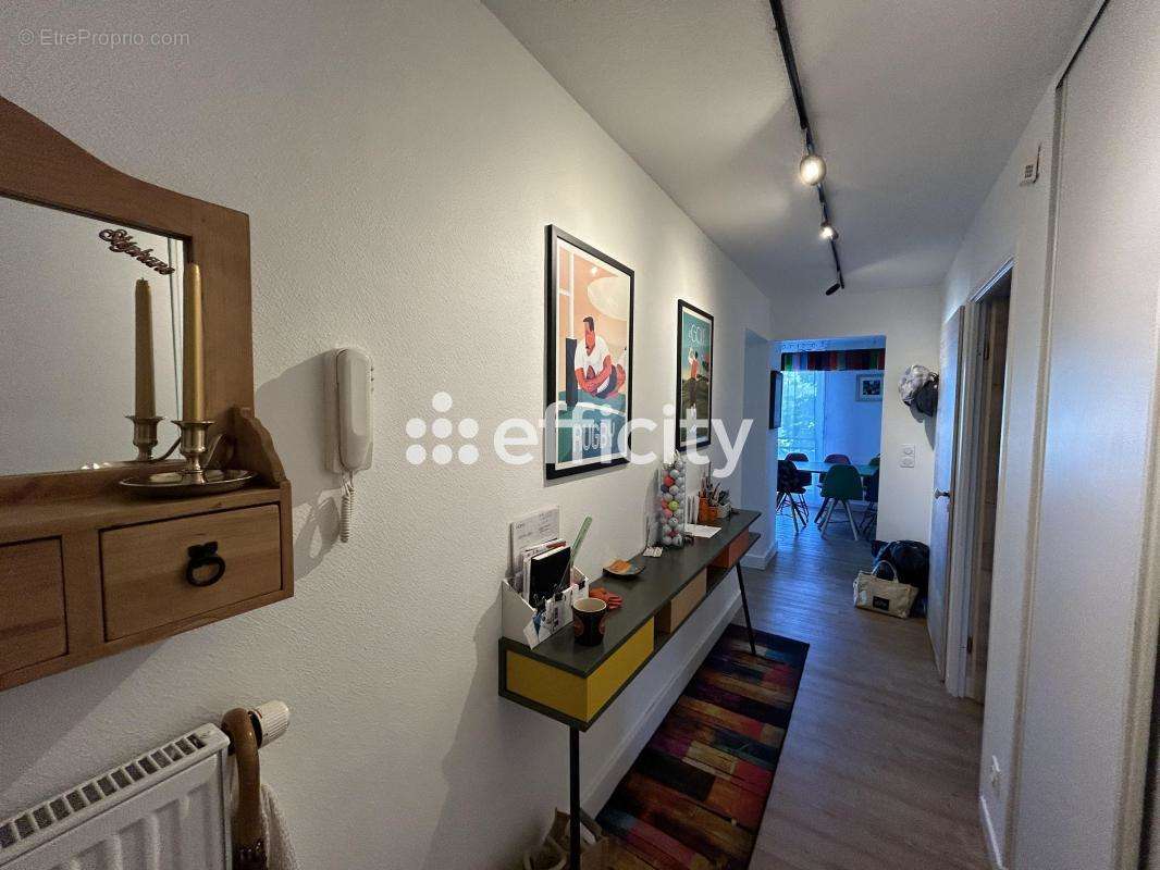 Appartement à EVIAN-LES-BAINS