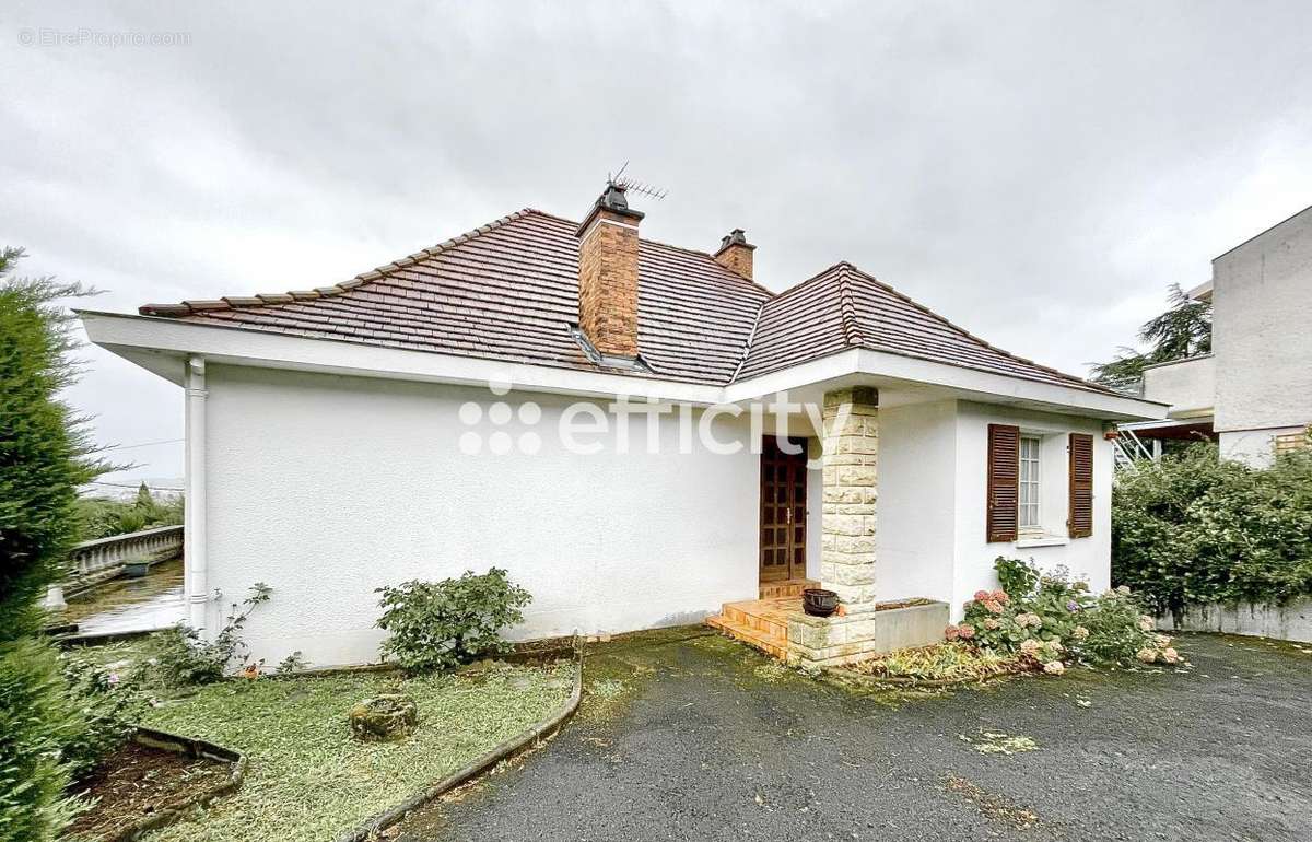 Maison à CLERMONT-FERRAND