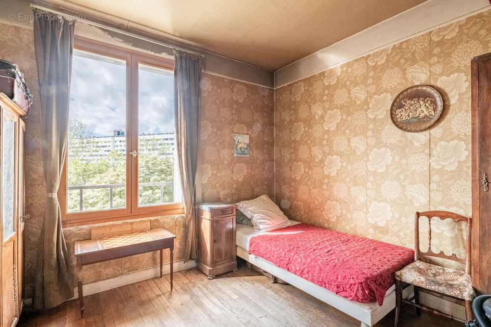 Appartement à PARIS-20E