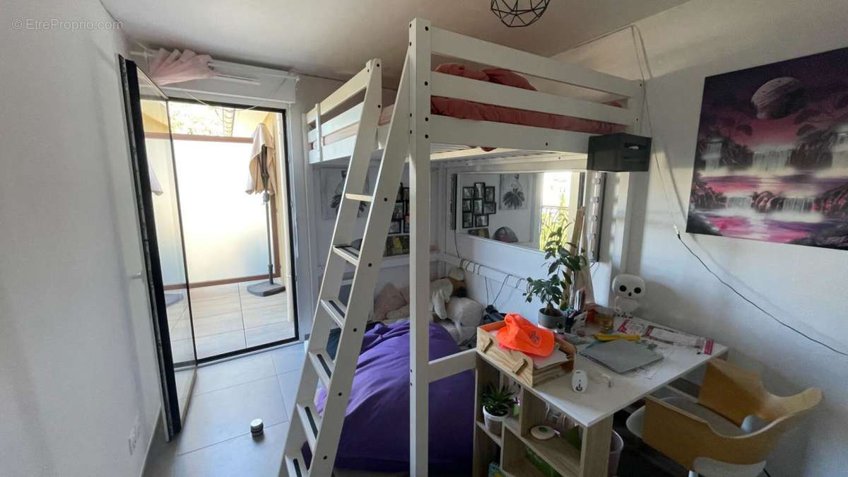 Appartement à HYERES