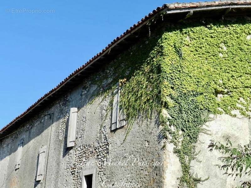 Maison à VALENTINE