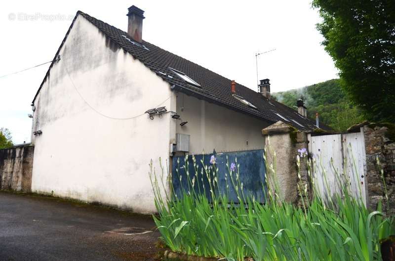 Appartement à LONS-LE-SAUNIER