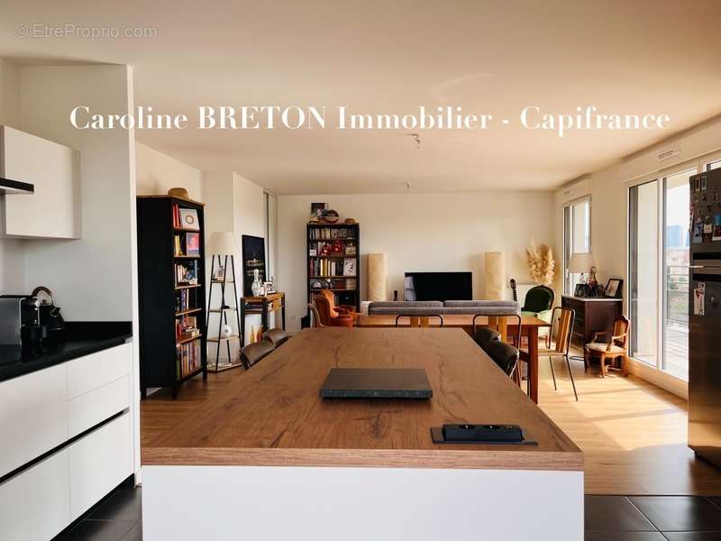 Appartement à COLOMBES