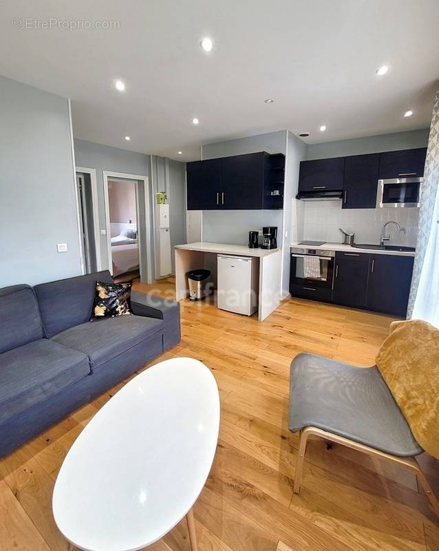 Appartement à MONTROUGE