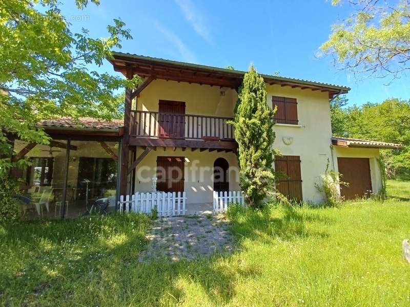 Maison à SALAUNES