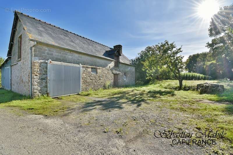 Maison à PLEINE-FOUGERES