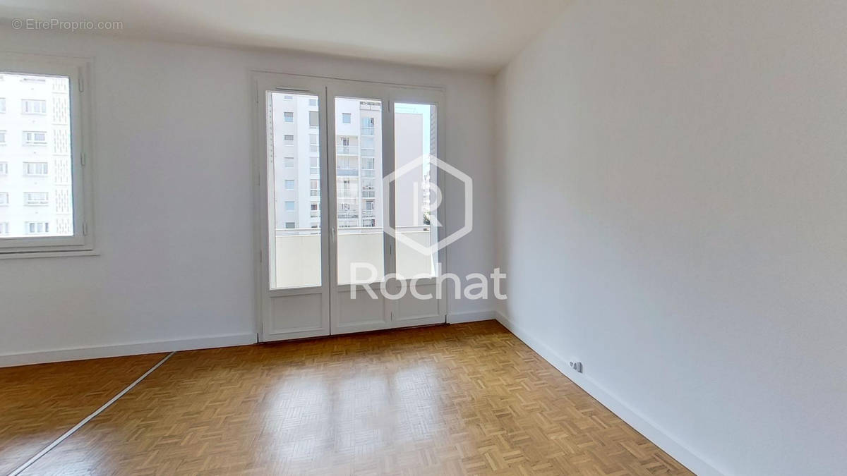 Appartement à LYON-8E