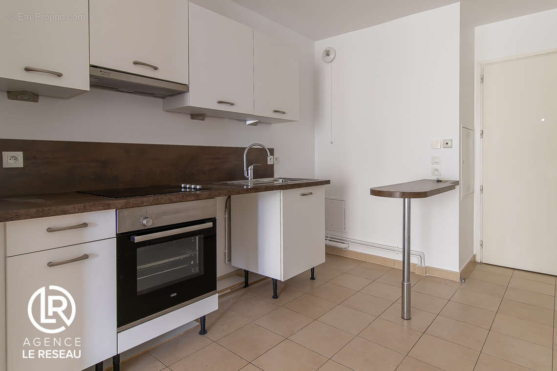 Appartement à MONTROUGE