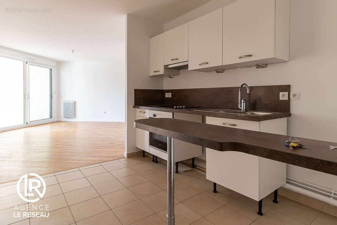 Appartement à MONTROUGE