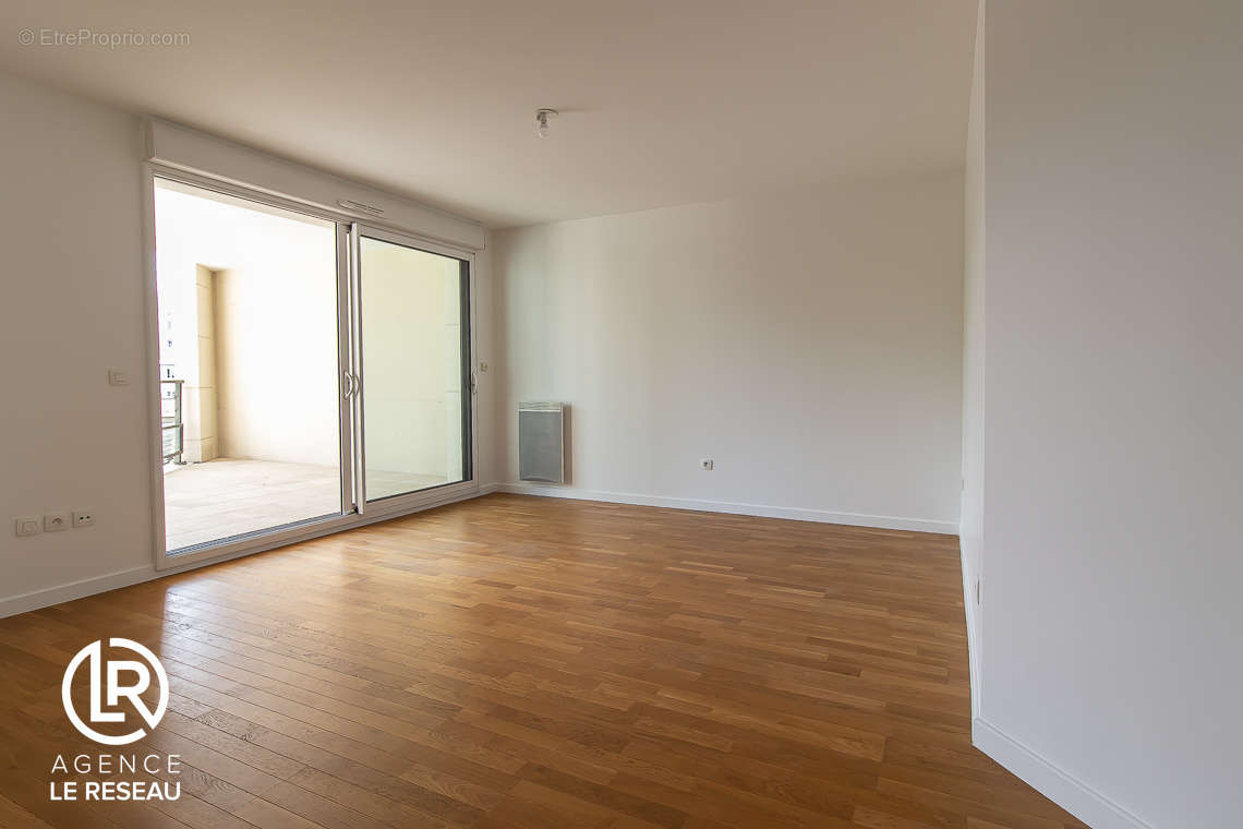 Appartement à MONTROUGE