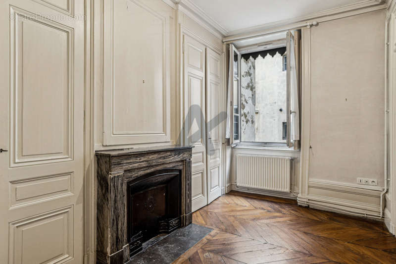 Appartement à LYON-6E