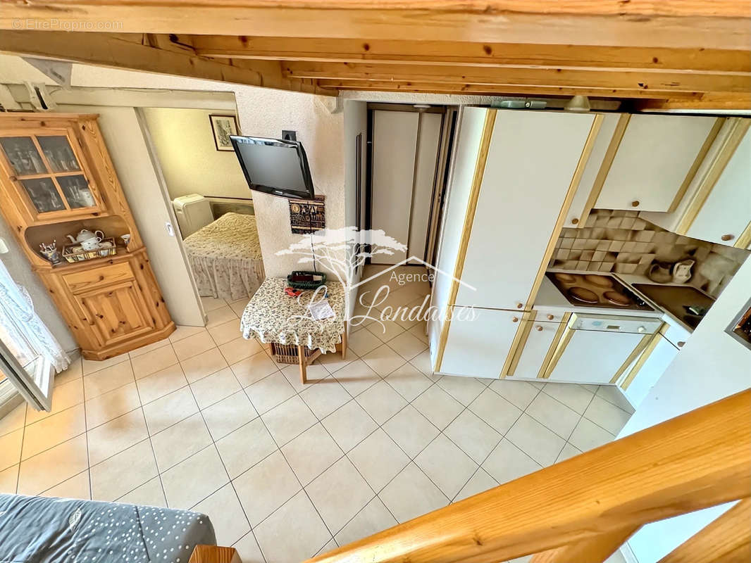 Appartement à LA LONDE-LES-MAURES