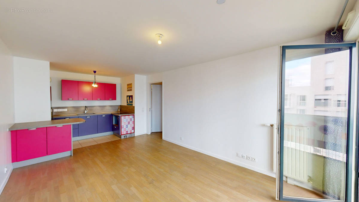 Appartement à IVRY-SUR-SEINE