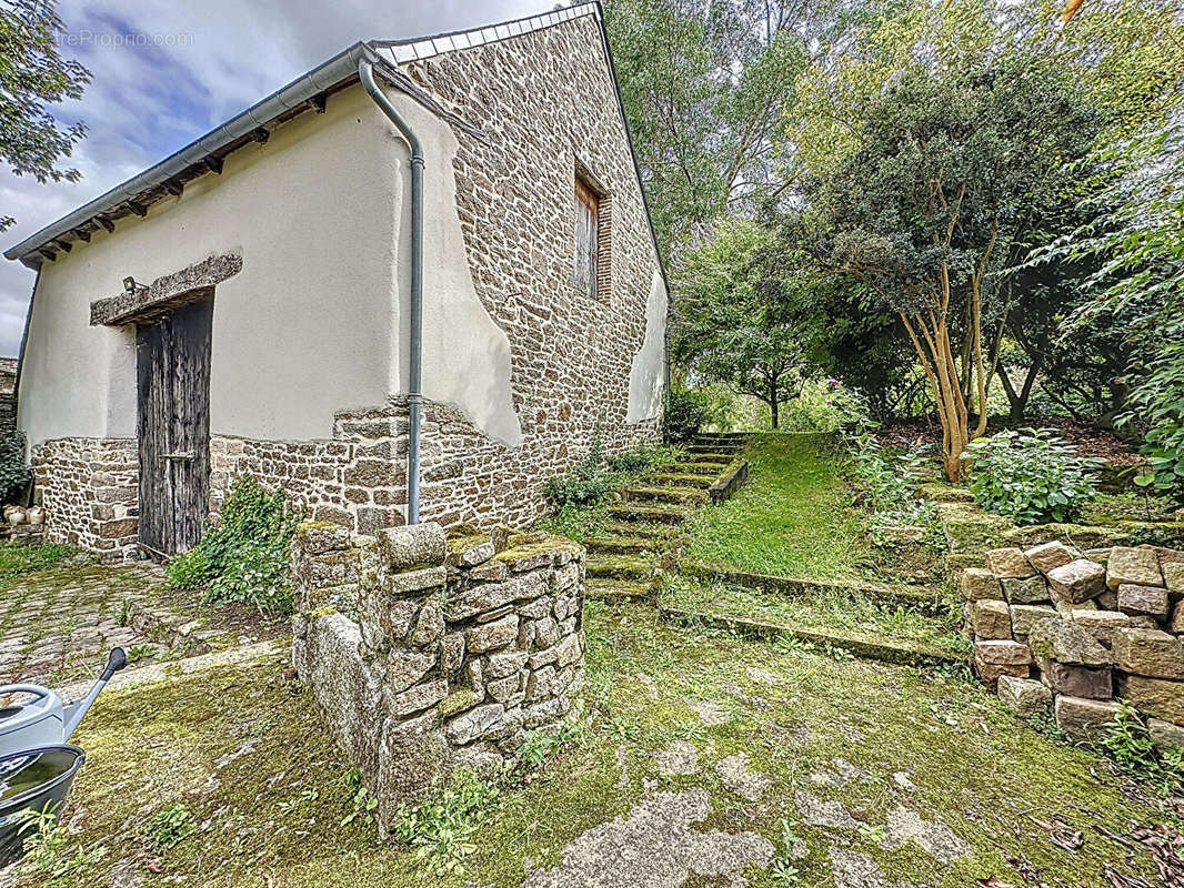 Maison à CALORGUEN