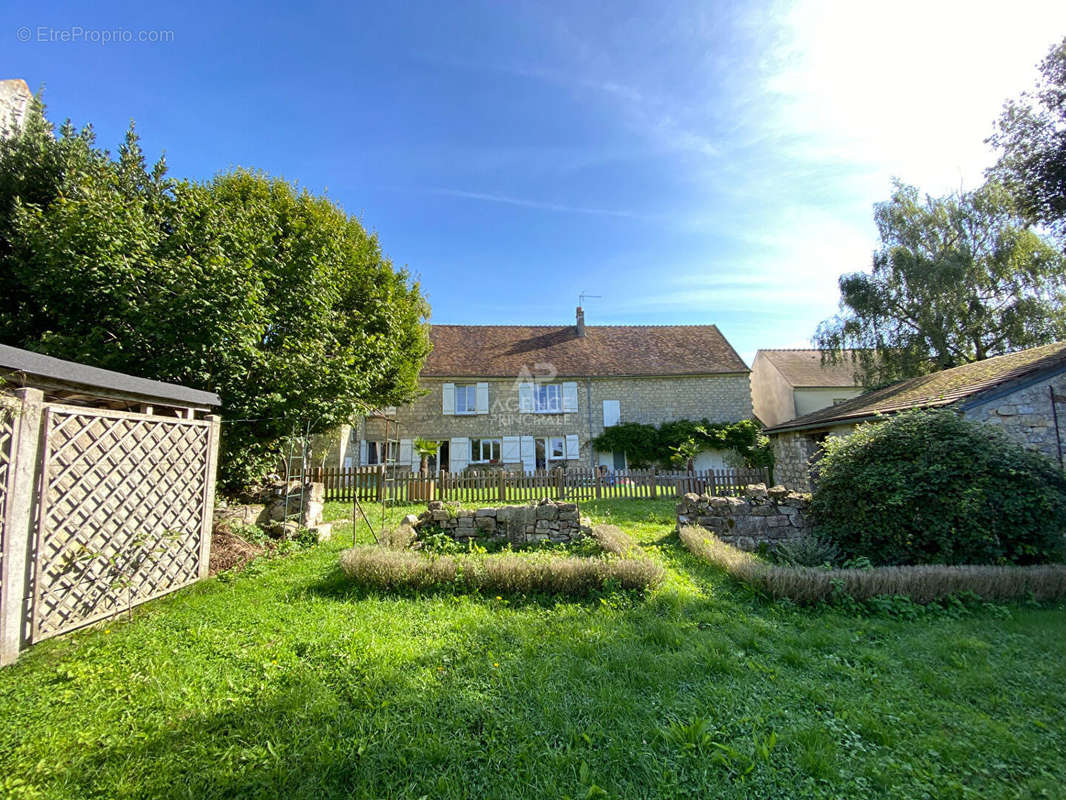 Maison à CORMEILLES-EN-VEXIN