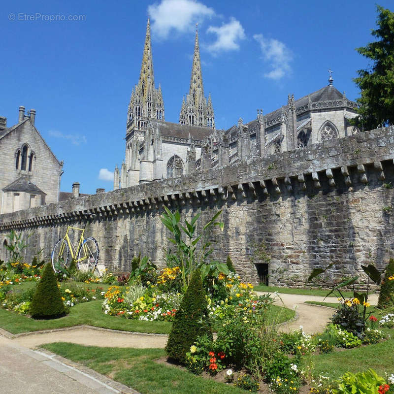 Commerce à QUIMPER