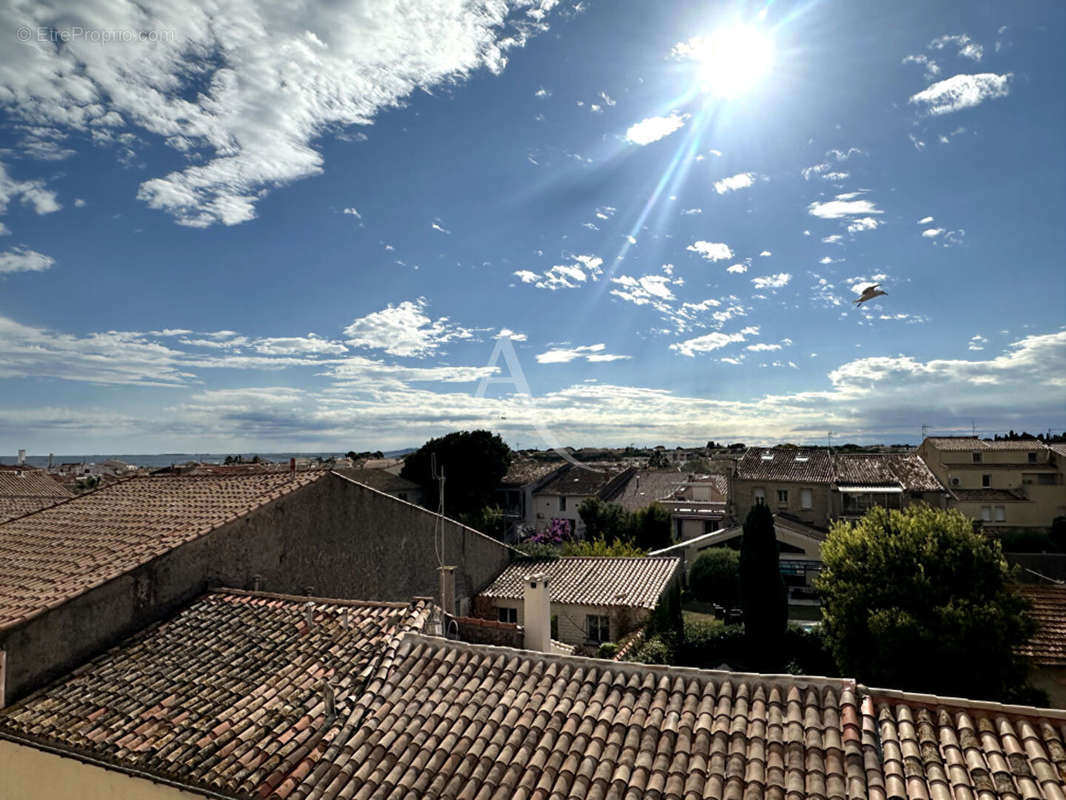 Appartement à MEZE