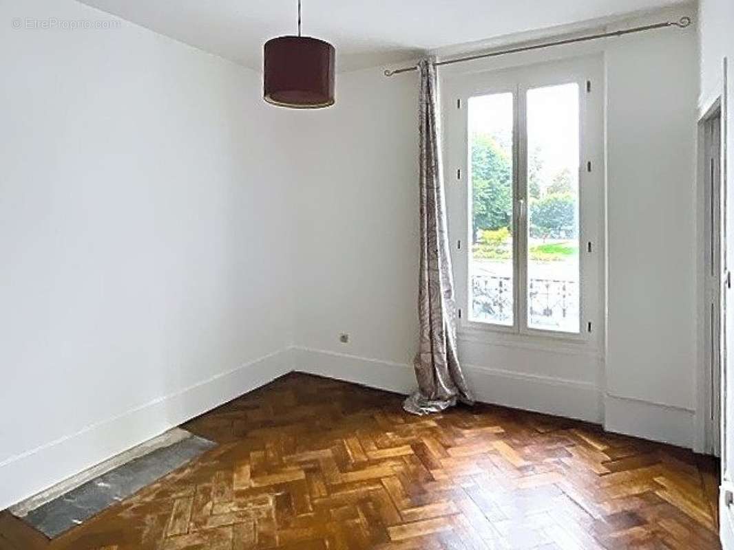 Photo 4 - Appartement à POISSY