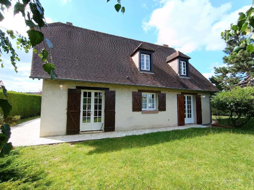 Maison à BEAUVAIS