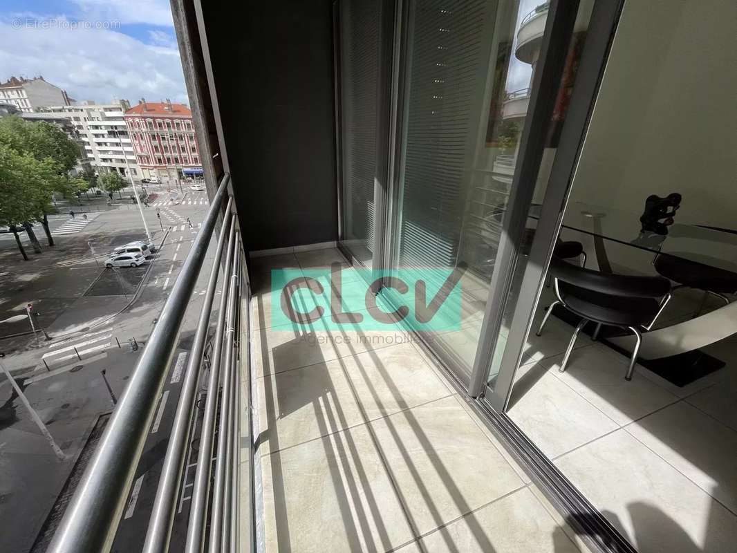 Appartement à LYON-7E