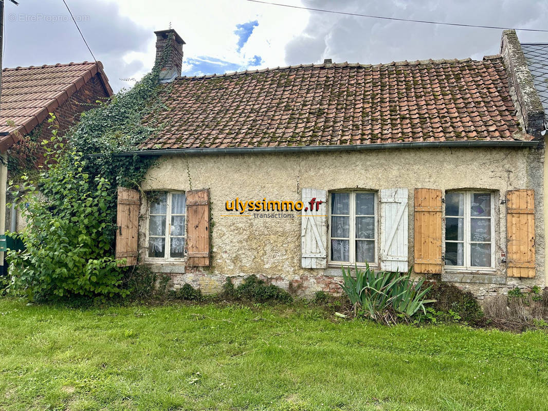 Maison à LE QUESNEL