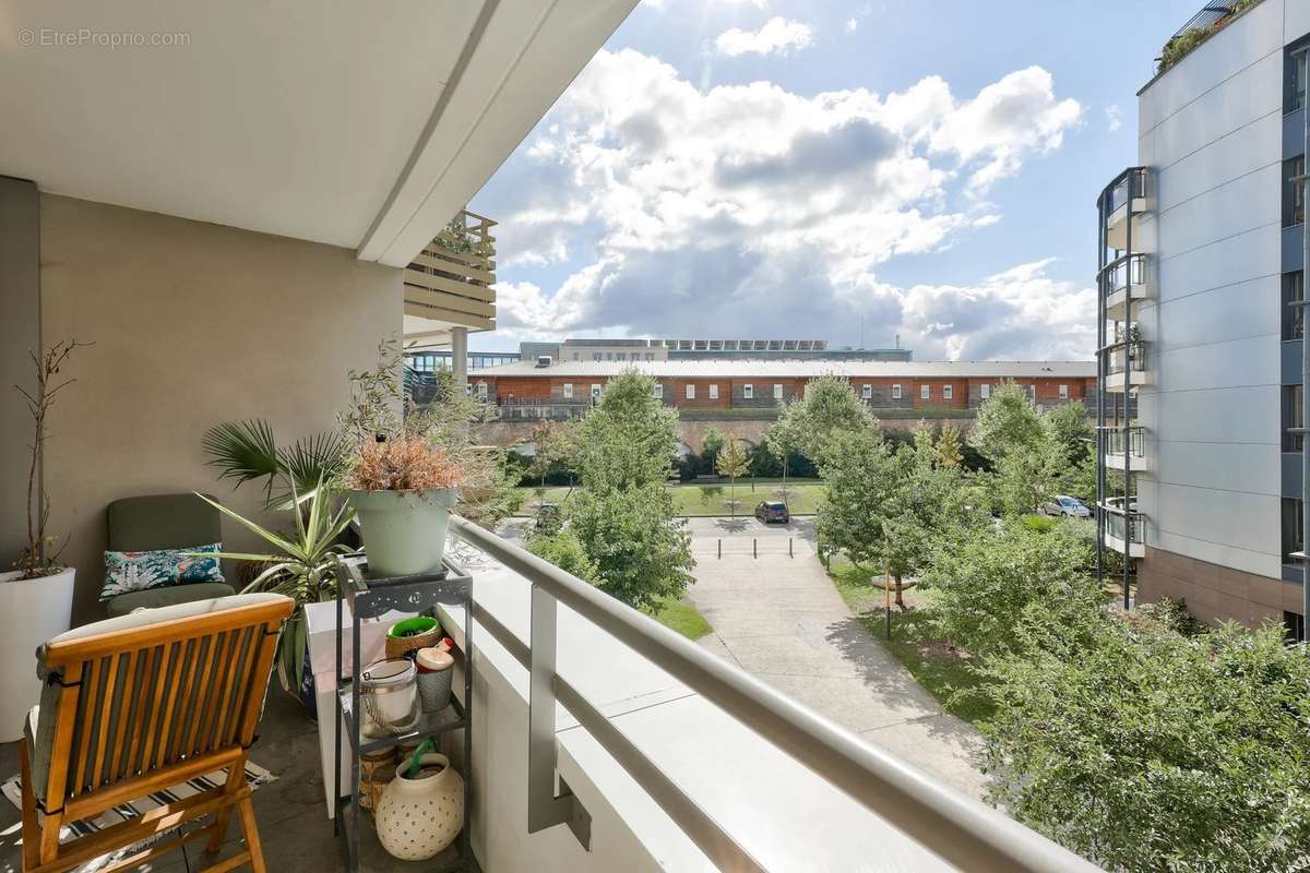 Appartement à ISSY-LES-MOULINEAUX