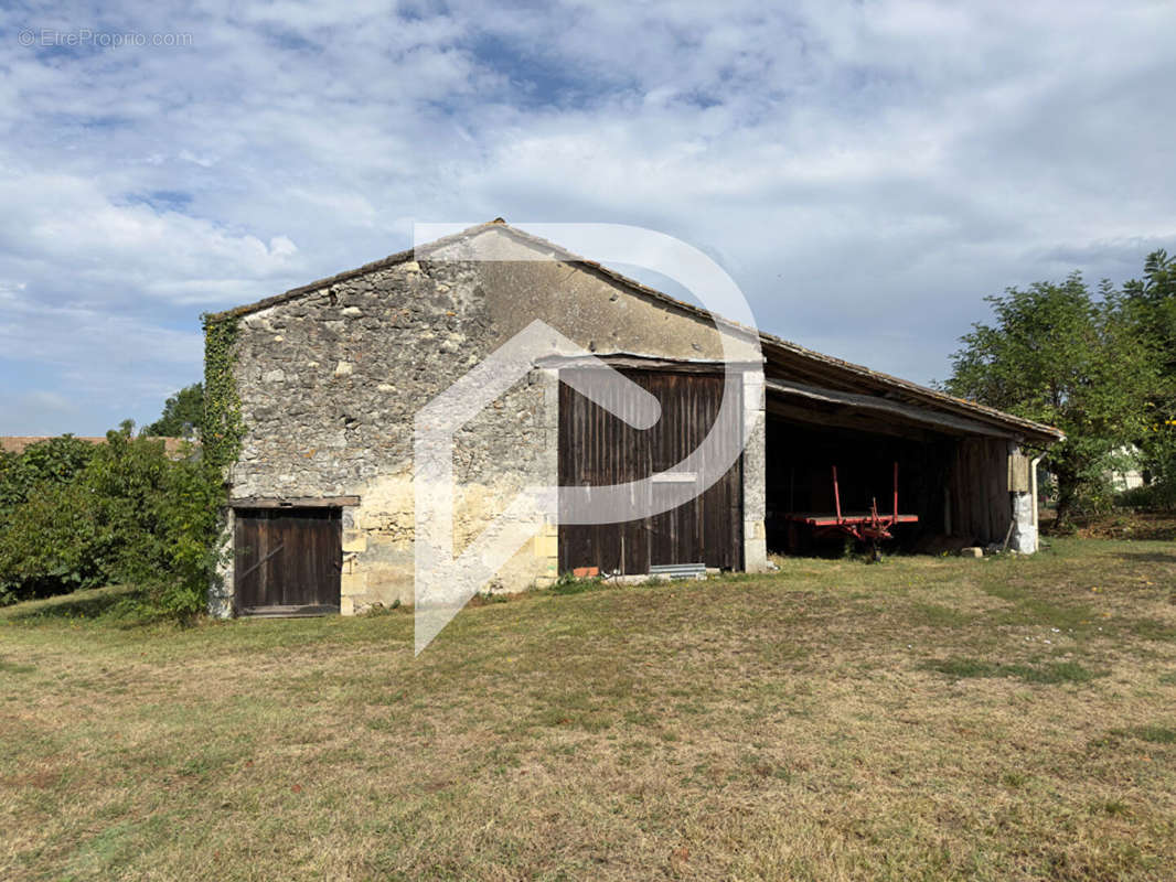 Maison à SAINT-MARTIN-DE-GURSON